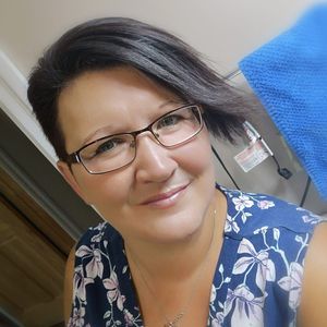 Meet your Posher, April